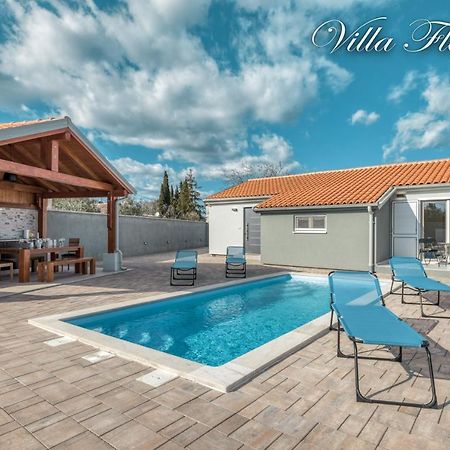Villa Flores Kavran 외부 사진